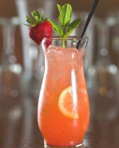 45 Chilis Strawberry Lemonade Png