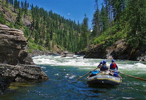 9 Best Places For White Water Rafting In Idaho Planetware