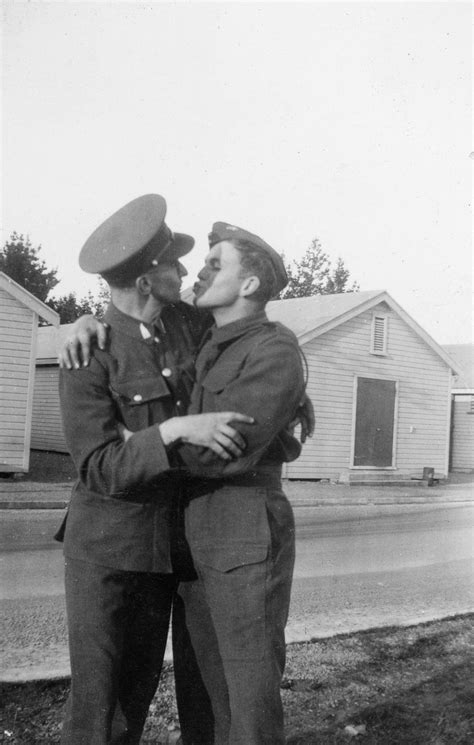 Crossing The Lines Three Gay Soldiers In World War Ii Nz Herald