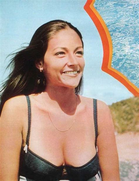 41 Olivia Hussey Nude Pictures That Are Appealingly Attractive The