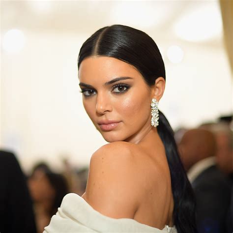 Kendall Jenner Makeup Met Gala Saubhaya Makeup