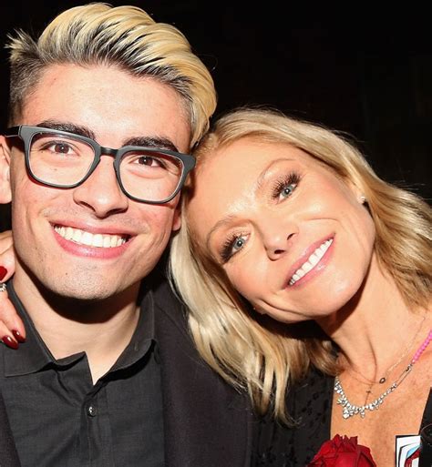 Kelly Ripa’s Son Michael Was Named One Of The ‘sexiest Men Alive’ And She Had The Best Reaction