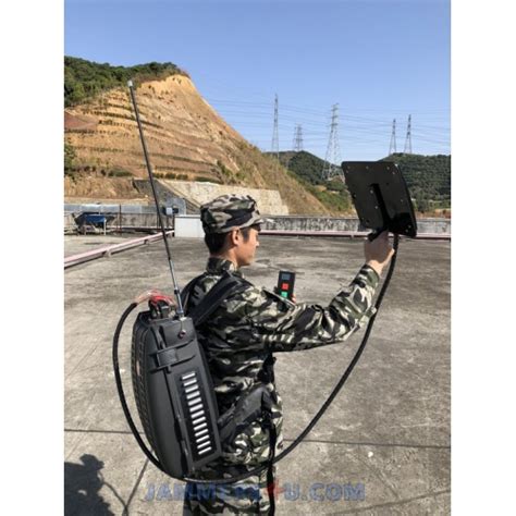 Manpack Directional Anti Drone Uav Rc Portable Jammer 104 110w Up To 1500m