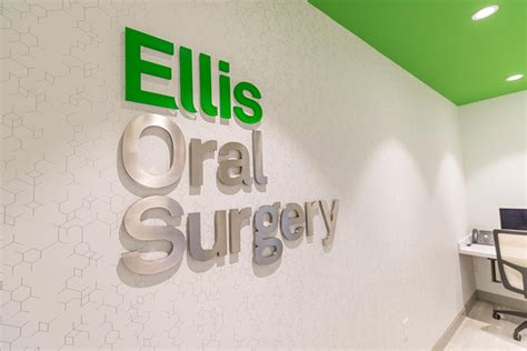 Ellis Evans Oral Surgery Oral Surgeon Upper Arlington Gahanna