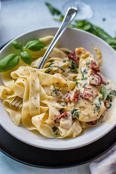 Creamy Tuscan Chicken With Spinach And Sun Dried Tomatoes Recipe