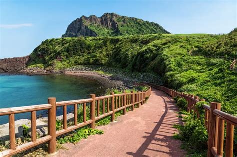 Jadi Lokasi Syuting Extraordinary Attorney Woo Ini Hidden Gem Pulau Jeju Parapuan