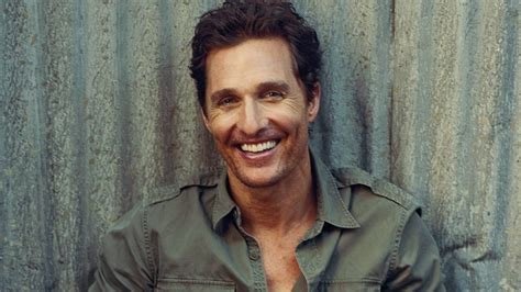 Download Casual Look For Matthew Mcconaughey Wallpaper