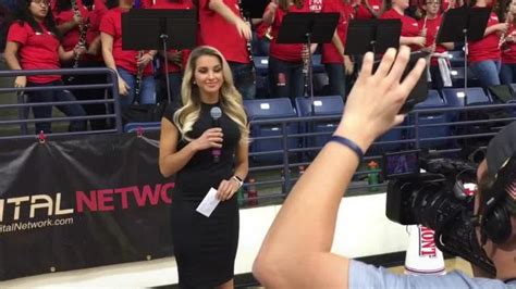 Lipscomb Cheerleader Lindsey Nance Is Belmonts Sideline Reporter