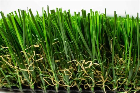Grass turf that's lush, soft to the touch and a mixture of green hues beautifully imitates a real lawn, giving you the backyard you're after without all the upkeep. Why Synthetic Turf Face Weight Matters - Artificial Turf ...