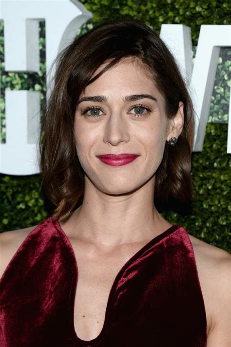 65 Hot Pictures Of Lizzy Caplan From Masters Of Sex Will Make You Breath Heavy