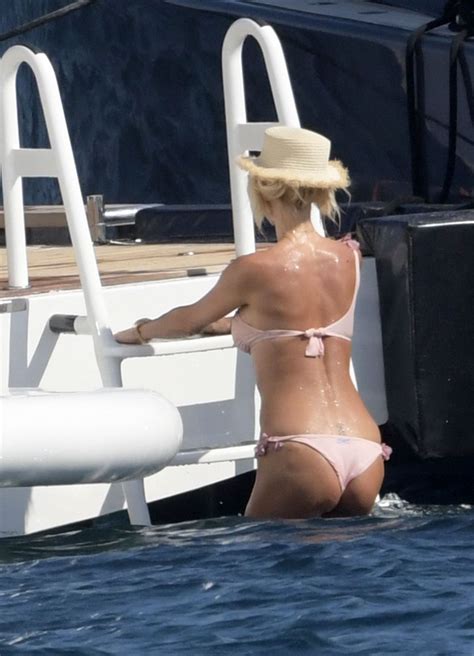 Victoria Silvstedt In Bikini At A Yacht In Sardinia Hawtcelebs