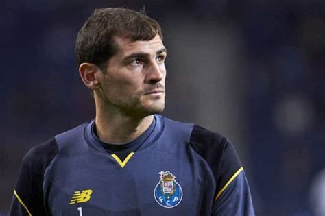 Iker Casillas Breaks Record In Uefa Champions League