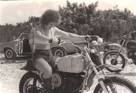 Girls On Motorcycles Pics And Comments Page 492 Triumph Rat