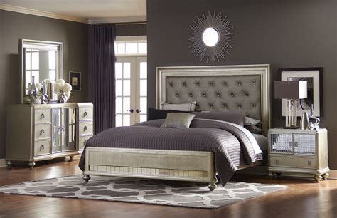 In this case, you can learn more about queen beds to see if this size bed would work well for a room in your home. Home Meridian Platinum Collection Bedroom Set | Platform ...