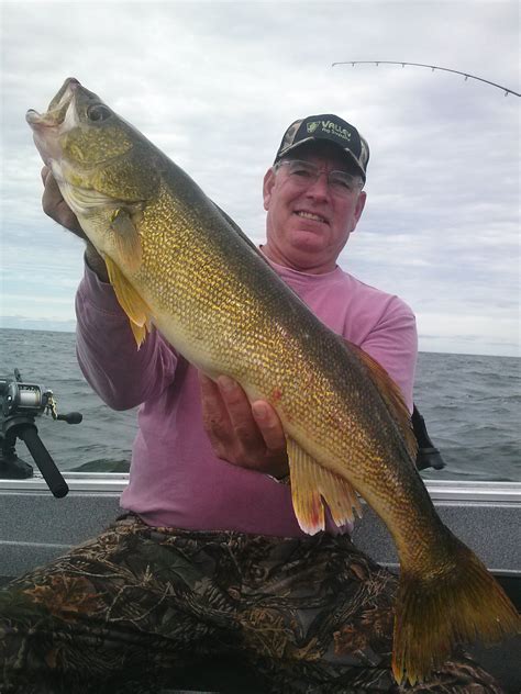 Walleye Fishing Door County Fishing Sturgeon Bay - Fishing Reports | In ...