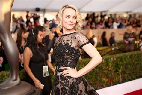 Rachel Mcadams Fashion Runway Gowns Damsel In This Dress