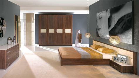 Bilik tidur layan diri dan perabot bilik tidur. Hiasan Bilik Tidur Mewah | Desainrumahid.com