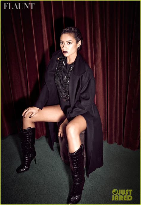 Shay Mitchell Opens Up On Playing Gay Character On Pretty Little Liars Photo 3213009