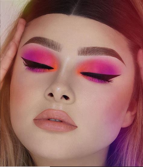 36 Flirty Prom Makeup Looks Ideas This Summer Page 23 Of 36 Fashionsum