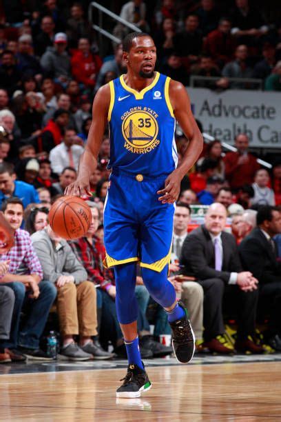 Kevin Durant of the Golden State Warriors handles the ball against the