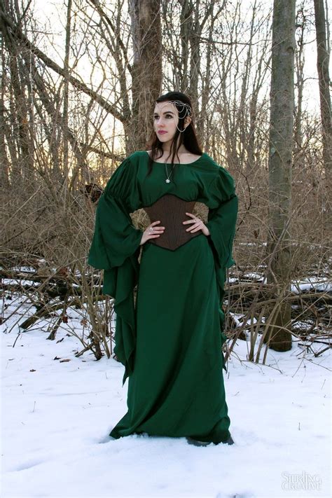Medieval Renaissance Faire Huntress Lady Archeress Gown Dress