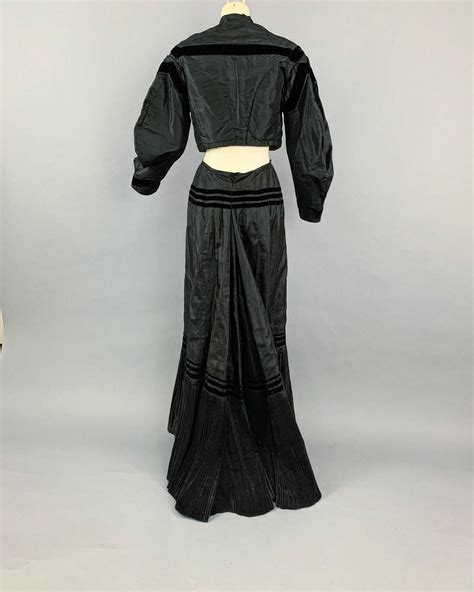 Antique Victorian 1800s Black Silk Taffeta Mourning Dress Etsy