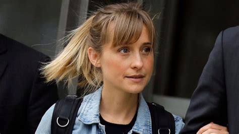 Allison Mack Pleads Guilty In Sex Cult Case Reports Web Top News