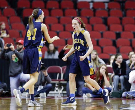Tuesday At The Iowa Girls State Basketball Tournament All The Scores Stories And Highlights