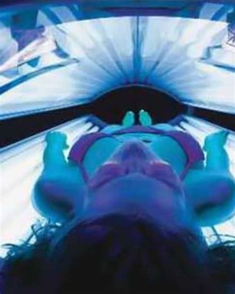 Tanning Beds Officially Classified As Carcinogen Says Who Beautygeeks