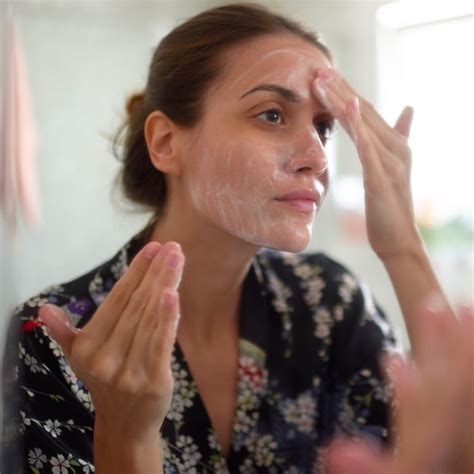 9 Reasons Your Acne Wont Go Away According To Derms