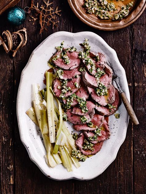 The following recipe serves 5 and each serving has the following approximate nutrition levels How to cook an alternative Christmas | Rosbief, Vinaigrette, Diner