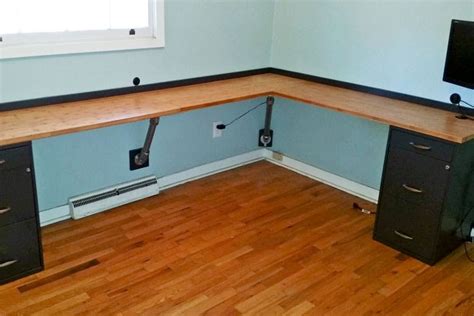 23 Diy Corner Desks Plans And Ideas