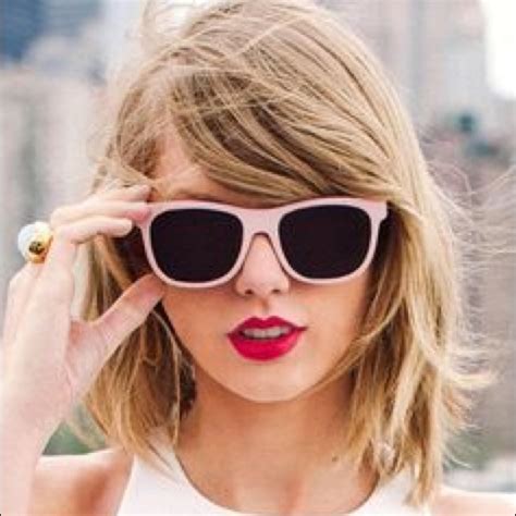 Taylor Swift Glasses Artist And World Artist News