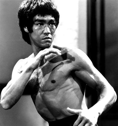 It was the 4th anniversary of the first moon landing How did Bruce Lee die? | Famous People Cause of Death