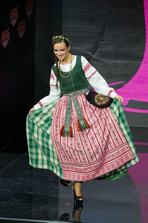Simona Burbaitė Es Lituania En Miss Universo 2013 Asociación De