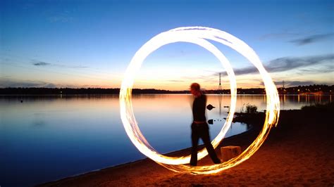 Как сделать из ночного фото дневное