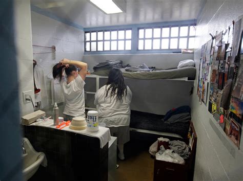 Congress Members Aim to Restore Dignity to Incarcerated Women - Rolling