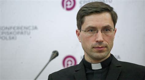 Polish Catholic Church Unveils Report On Investigating Sex Abuse By Clergy English Section