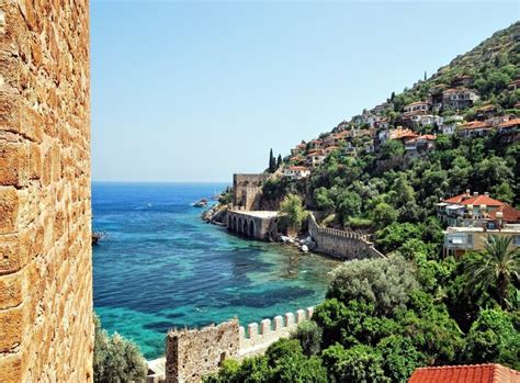 Alanya began as a fortified citadel on a rocky peninsula. Alanya Mahmutlar Kestel Oba Fotoğrafları ve Resimleri ...