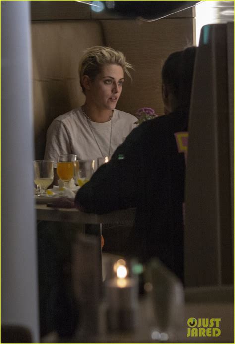 Kristen Stewart Noah Centineo And Co Stars Begin Filming Charlies