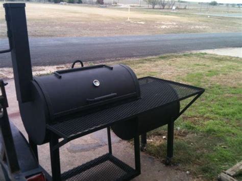 By making your barbeque pit portable, you open up many possibilities for menu options when you are camping, going to the beach or. Custom BBQ Pits, Smokers Etc! Built How You Want Them ...