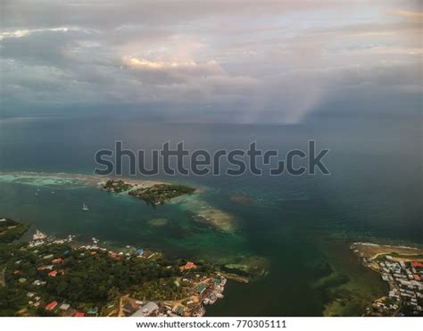 Caribbean Offshore Rain Shower Stock Photo 770305111 Shutterstock