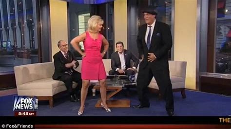 Fox And Friends Host Gretchen Carlson Tries To Perform Twerking Moves