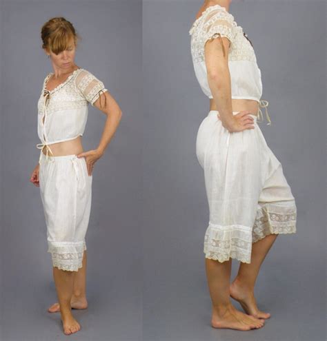 1900s Edwardian Cotton Lace Camisole And Drawers Set Antique