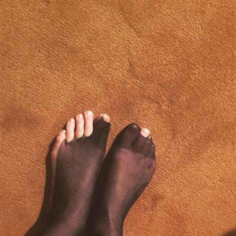 Ayako Fujitanis Feet