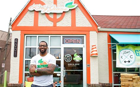 Should you start a juice or smoothie bar this year? Kansas City Entrepreneur Becomes First Black-Owned Juice ...