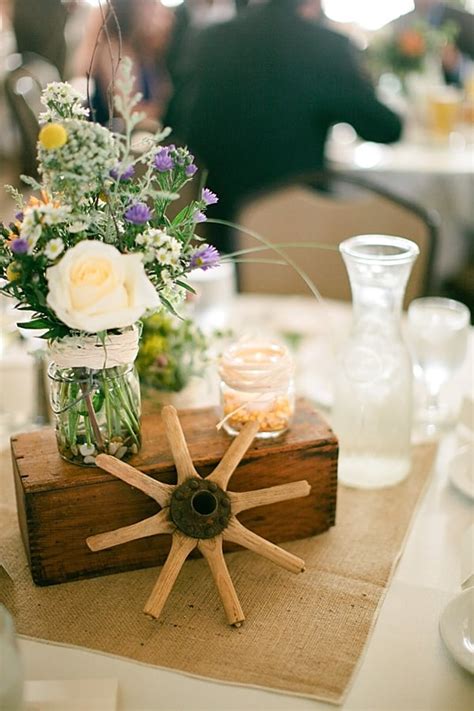 Wagon Wheel Centerpiece Country And Western Bridal Shower Ideas