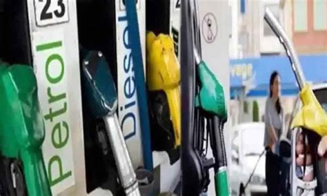 Petrol And Diesel Prices Today In Hyderabad Delhi Chennai Mumbai On