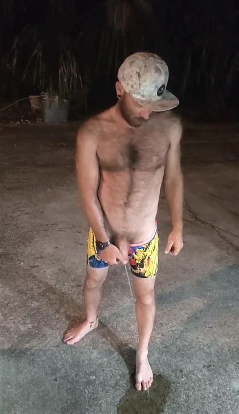 GAY REDNECK DADDY PISSING OUTSIDE 26 ThisVid Com