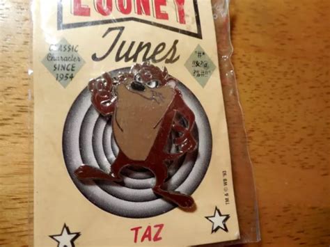 Vintage Looney Tunes Pin Taz Tasmanian Devil Lapel Button 1993 New Wb